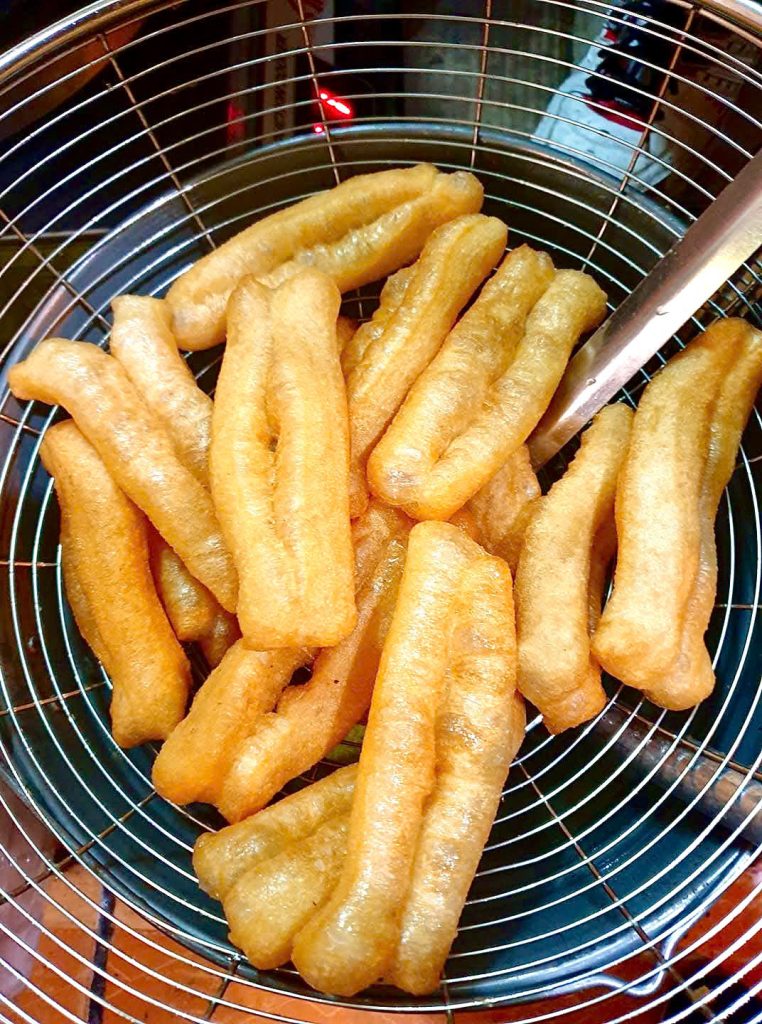 mua-ngay-quay-si-cho-quan-pho-chao-tang-trai-nghiem-khach-hang