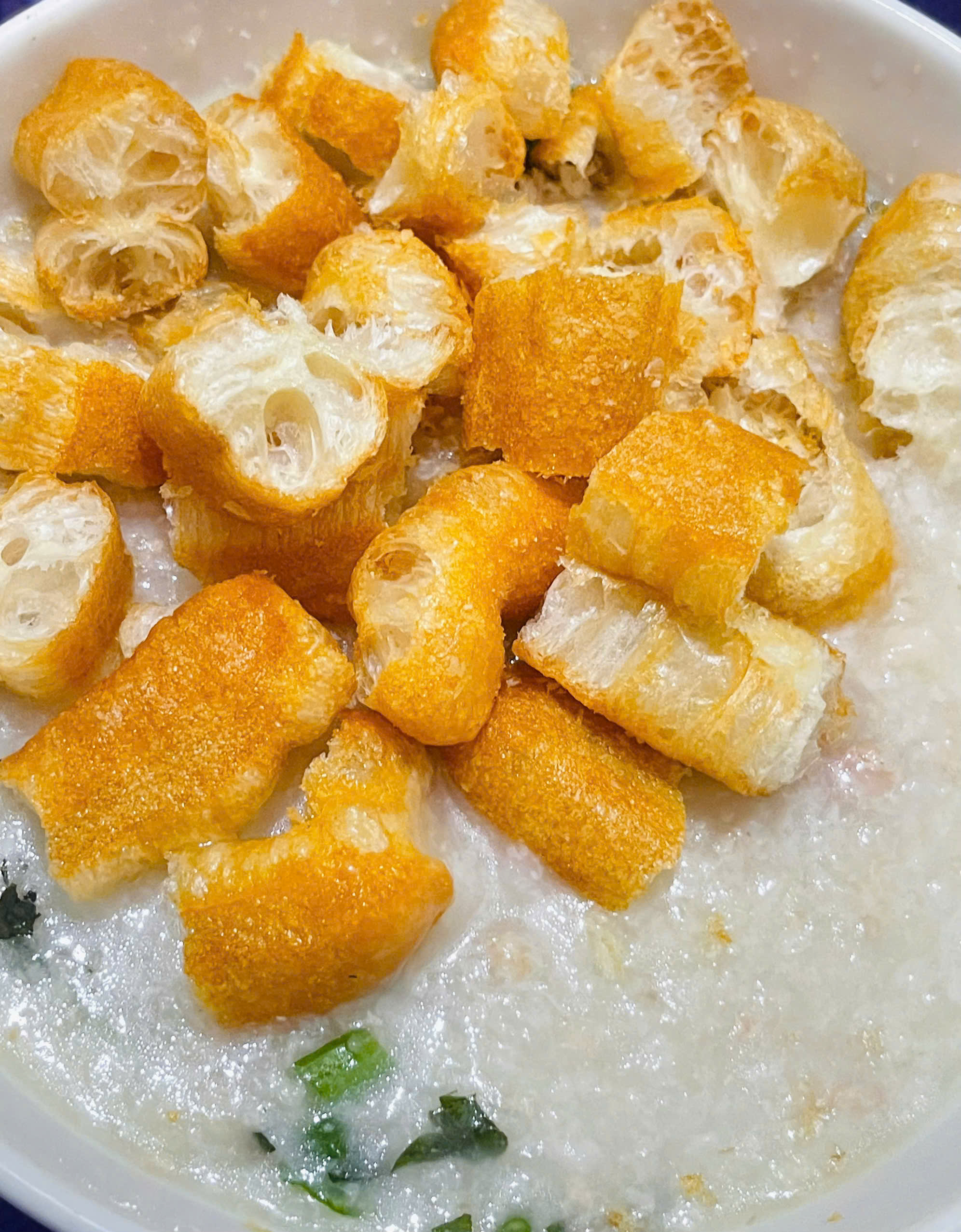 Quẩy Giòn Ăn Cháo: Món Phụ Tăng Doanh Thu Bất Ngờ